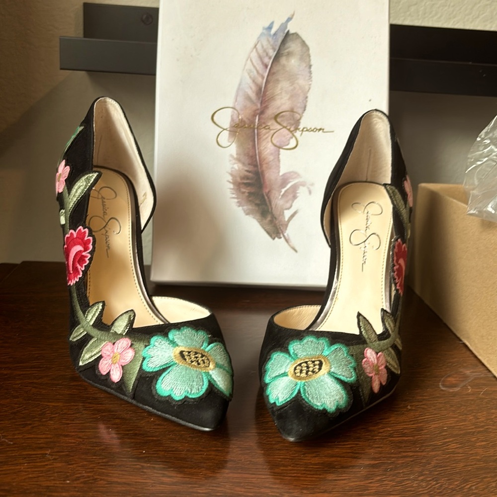 Worn once and not very long